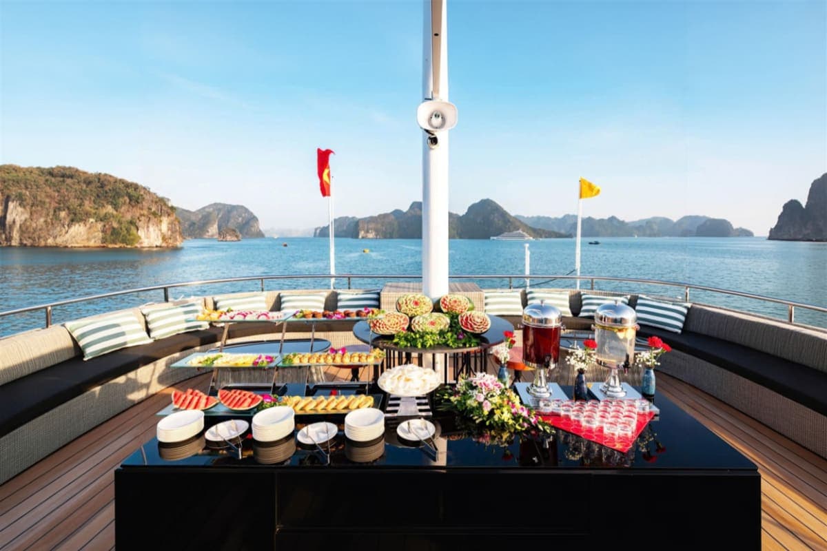 Ha Long Bay Sharing Day Cruise