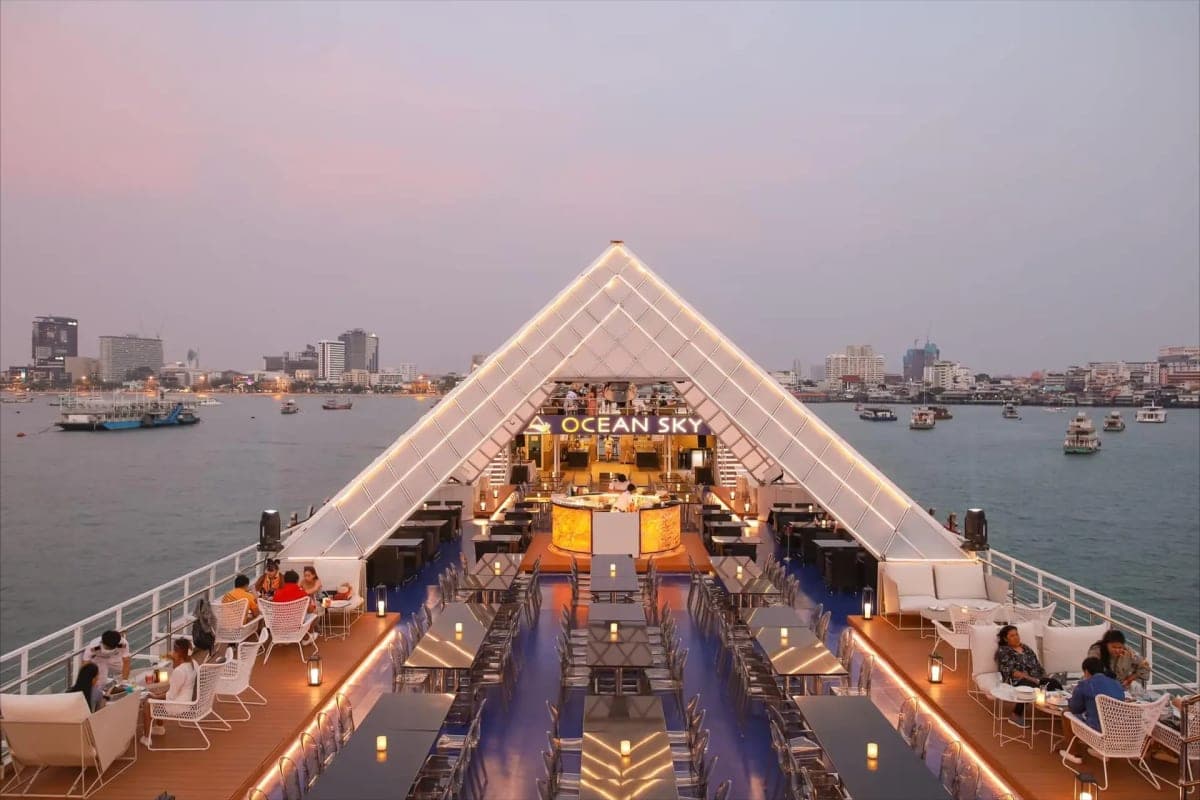Atlantis Dinner Cruise