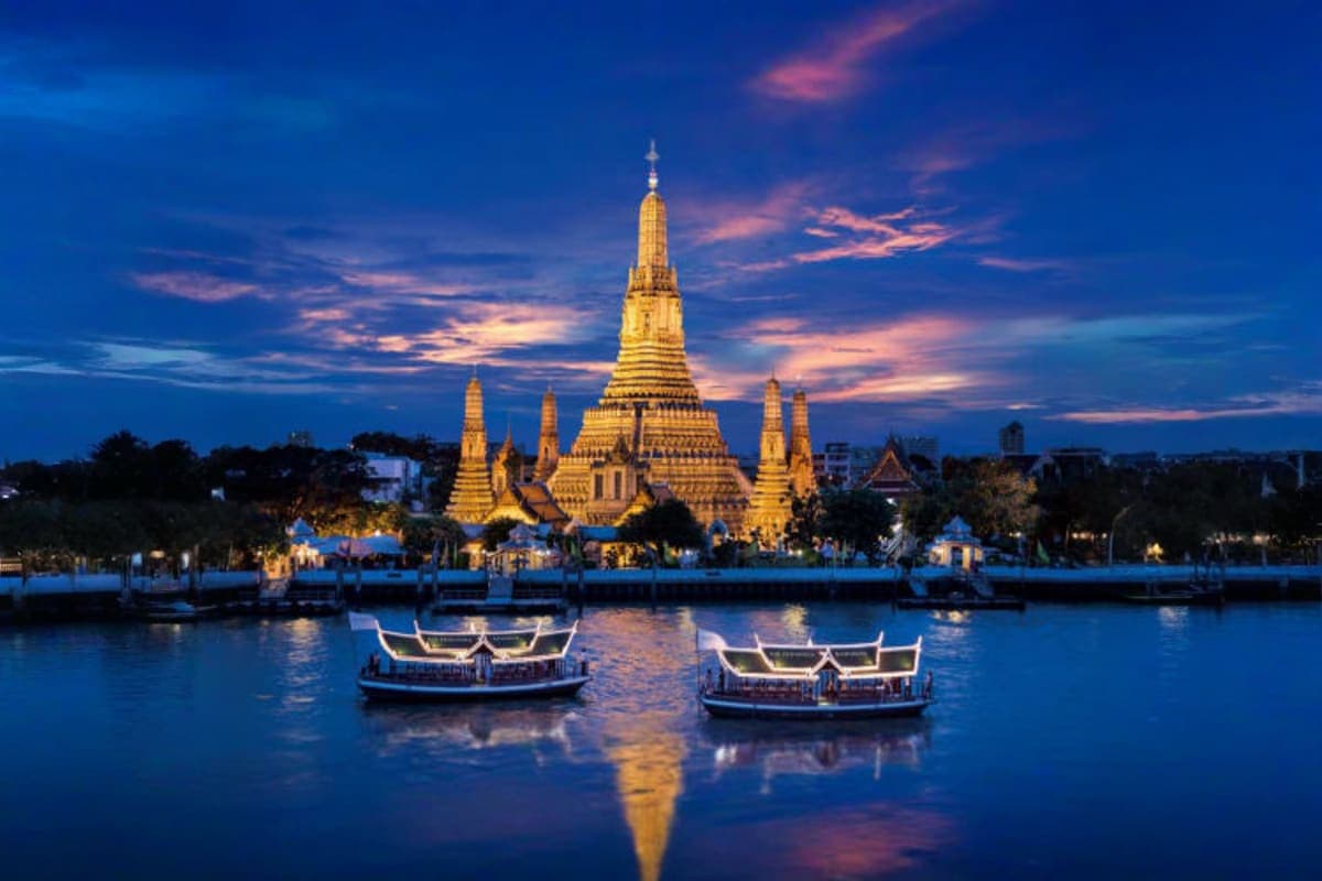 Chaophraya Dinner Cruise