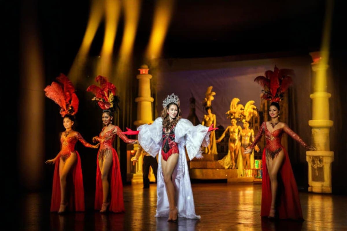 Golden Dome Cabaret Show