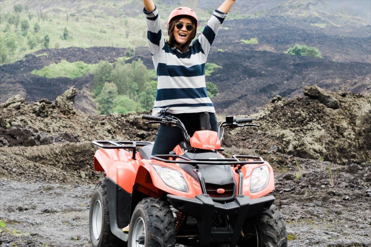 Black Lava Tour