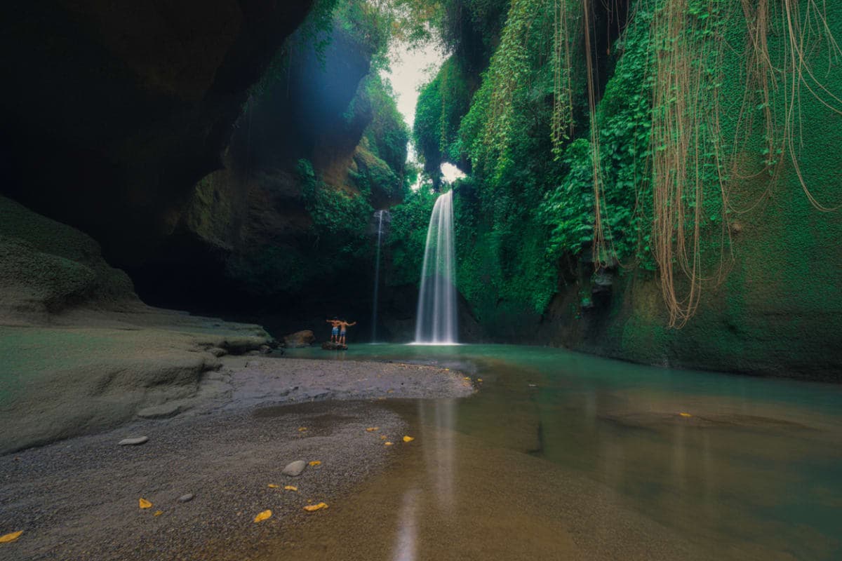 Bali Hidden Waterfalls Trip