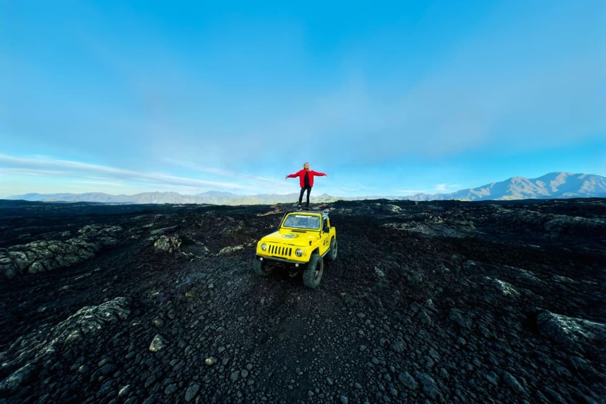 Mount Batur Sunrise Jeep, Café & Photographer Tour