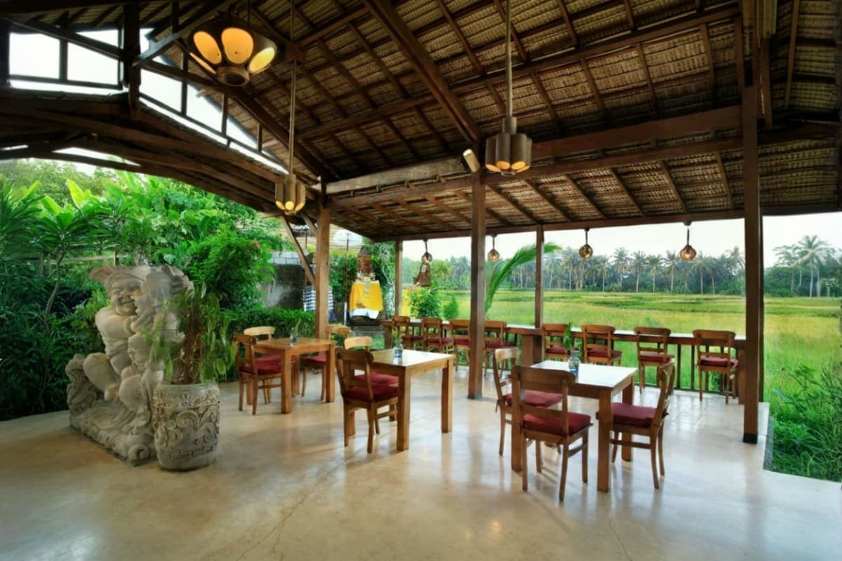 Dining Experience at Bee Cafe Ubud Bali