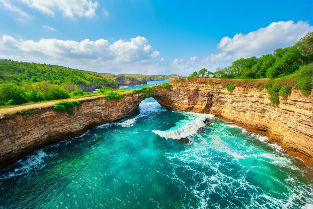 Nusa Penida Snorkeling & Land Tour by Premium Shared Speedboat