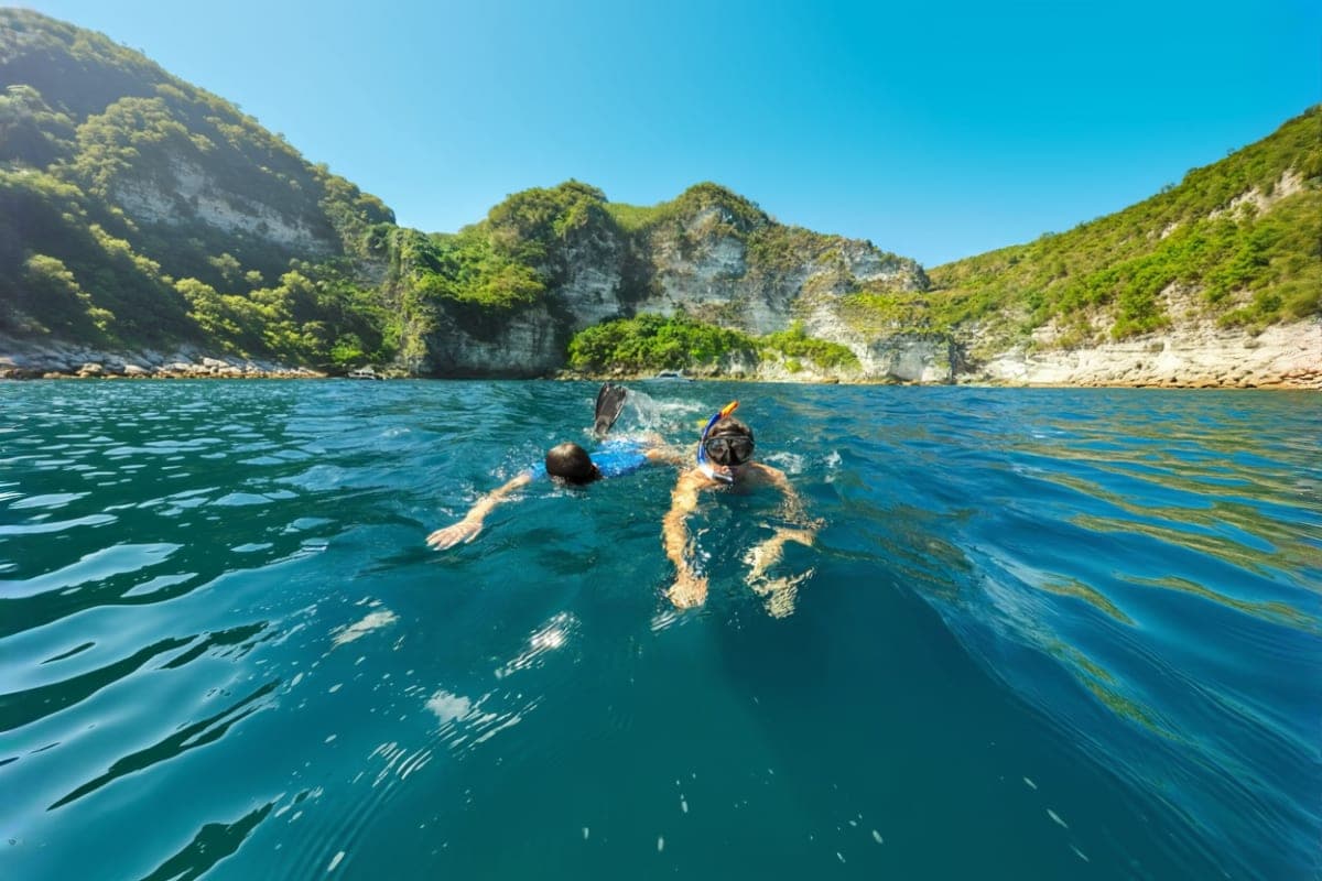 Nusa Penida Snorkeling & Land Tour by Premium Shared Speedboat