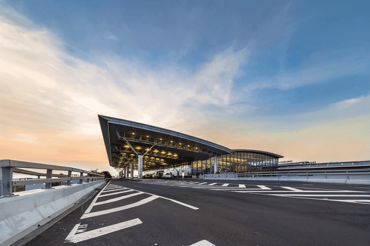 Hanoi Airport Midnight Drop off