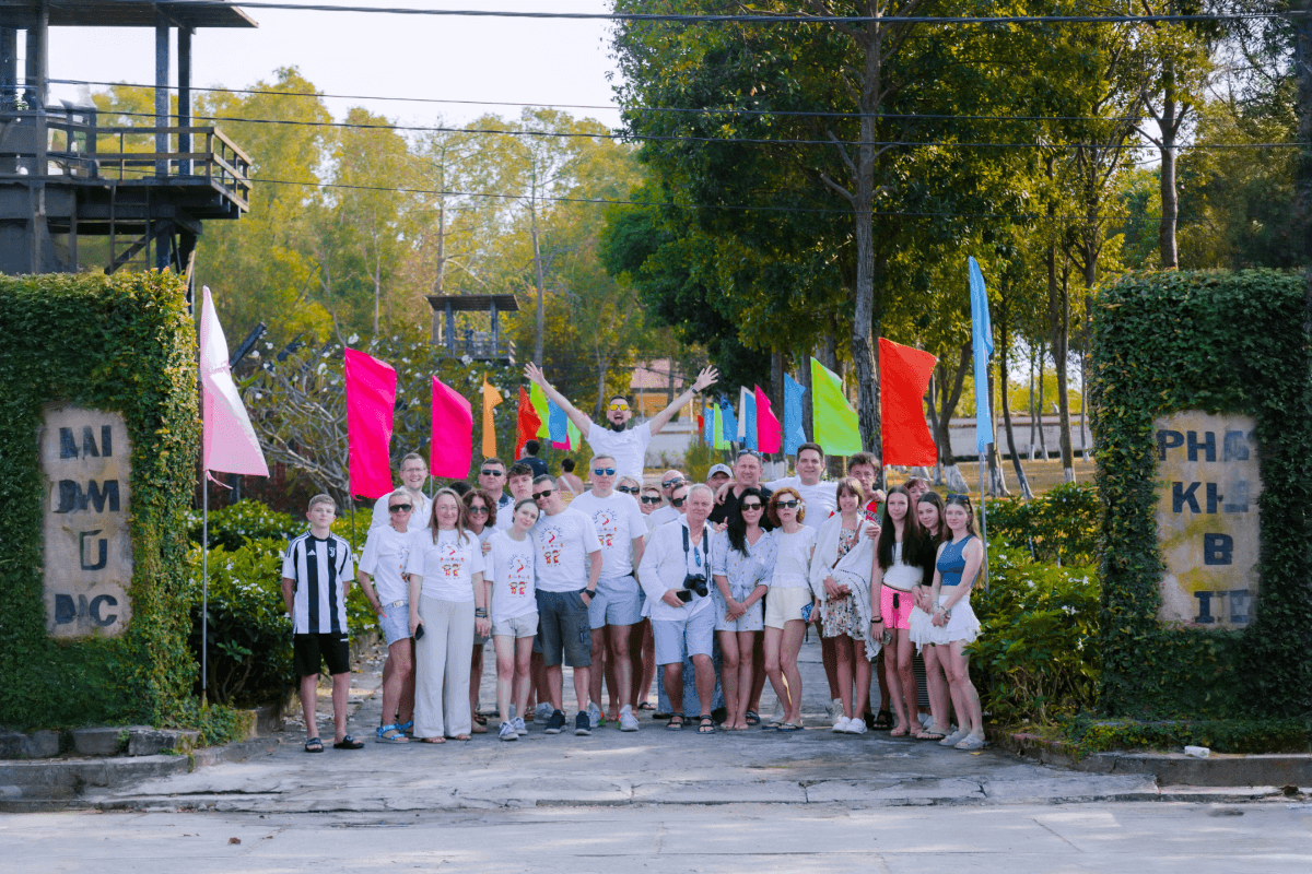 Phu Quoc South Island Tour with Sim Factory and Cable Car
