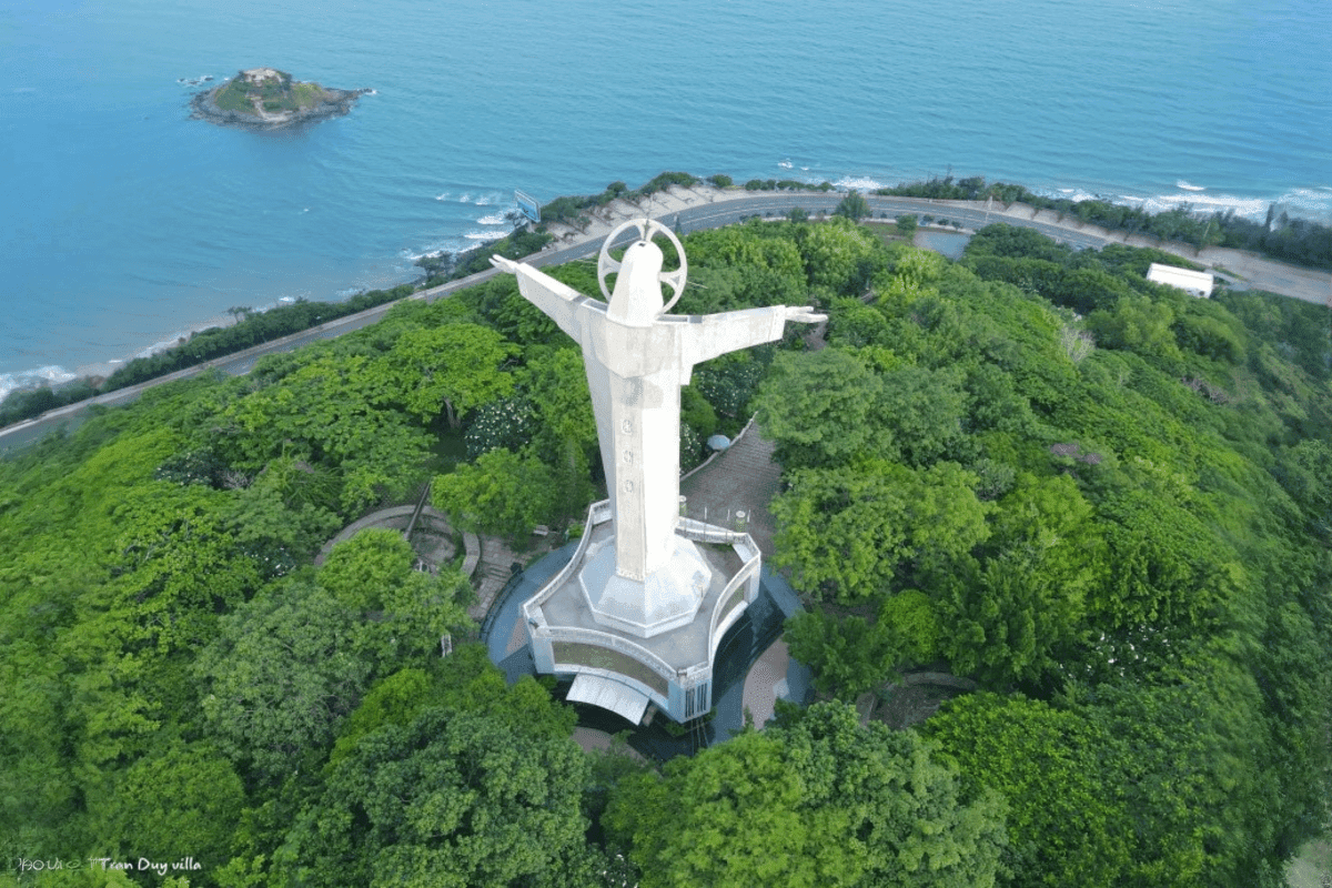 Vung Tau beach city Tour Full Day