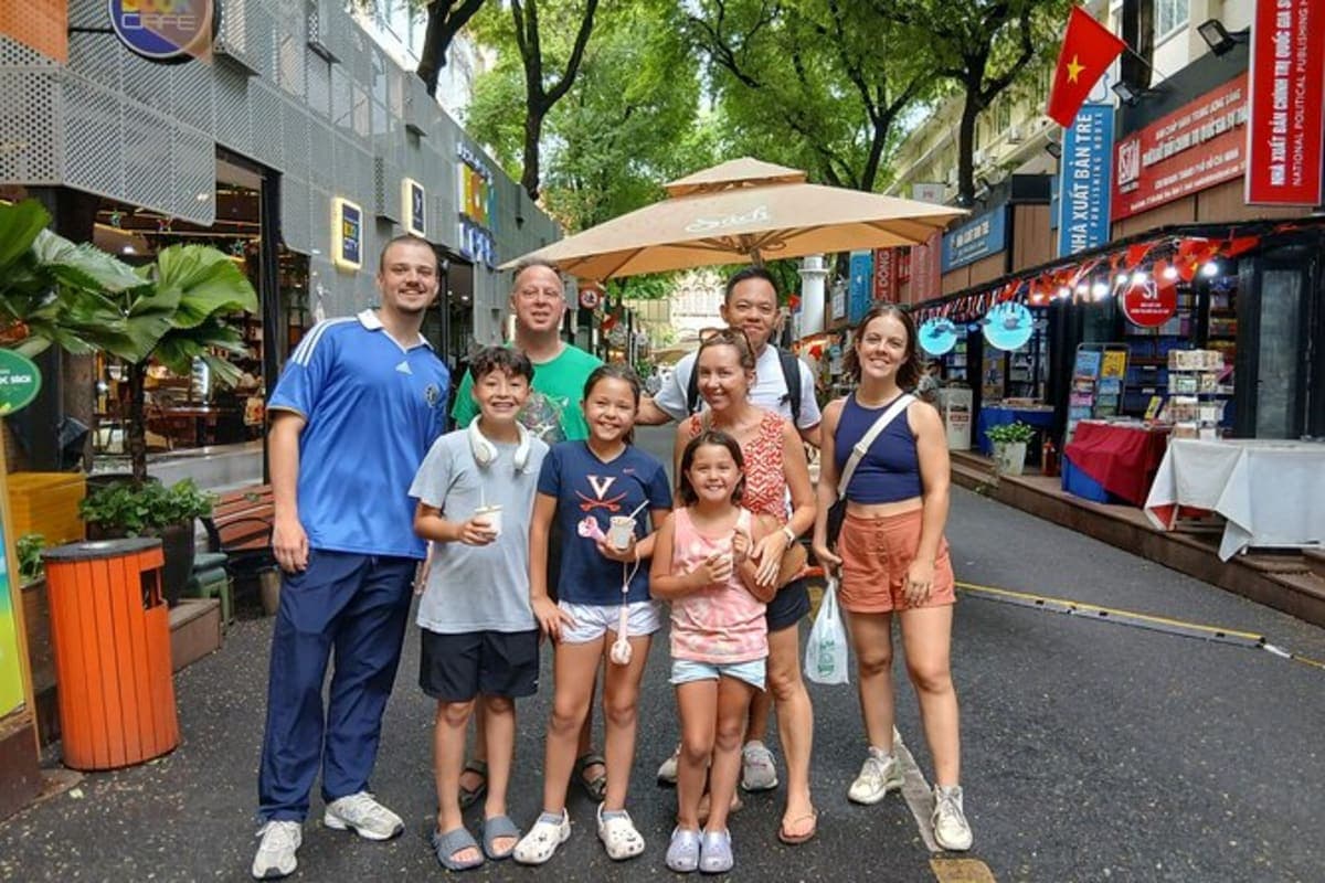 Ho Chi Minh City tour full day Sharing