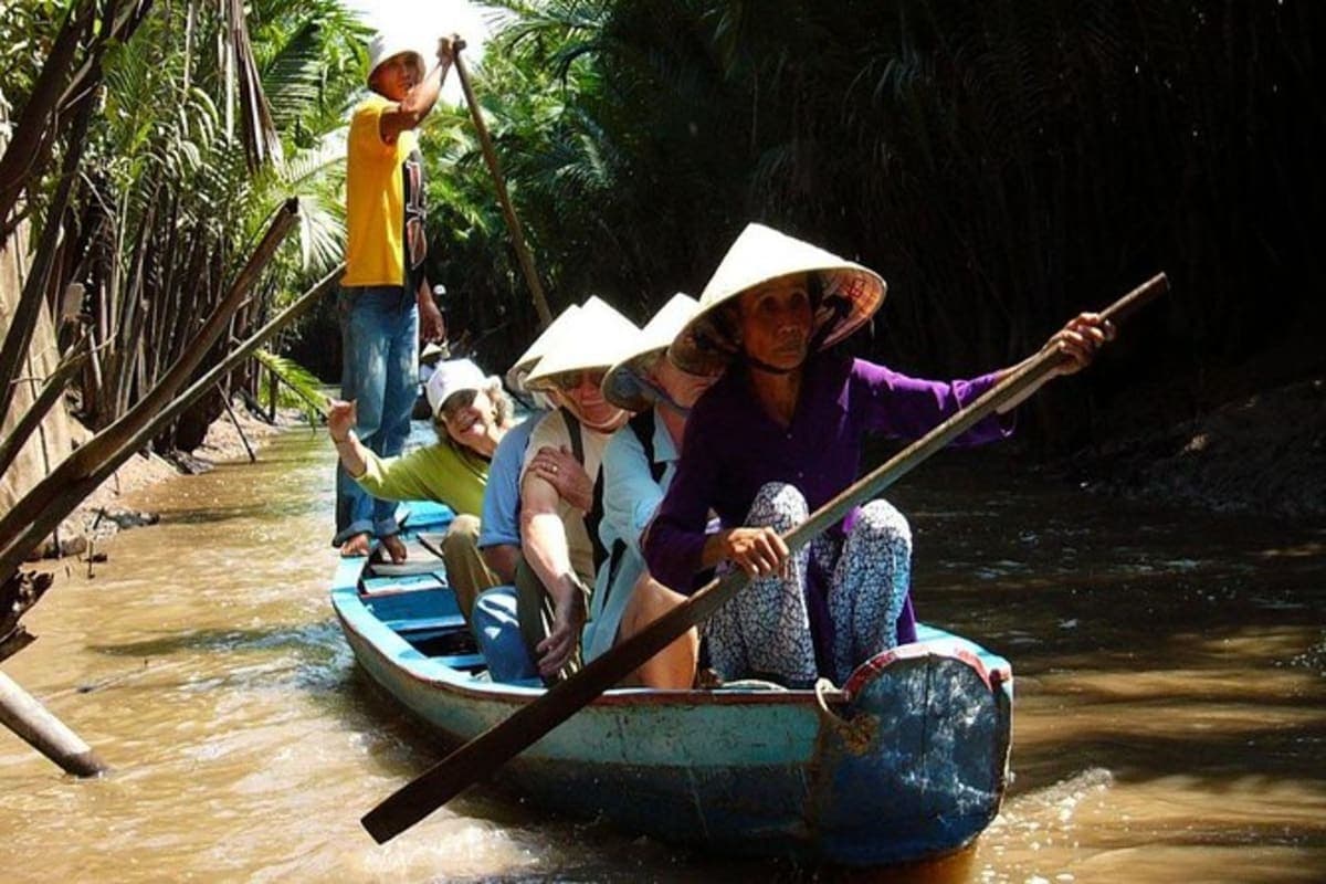 Mekong Delta Tour To Cai Be Tan Phong Island Full Day Sharing