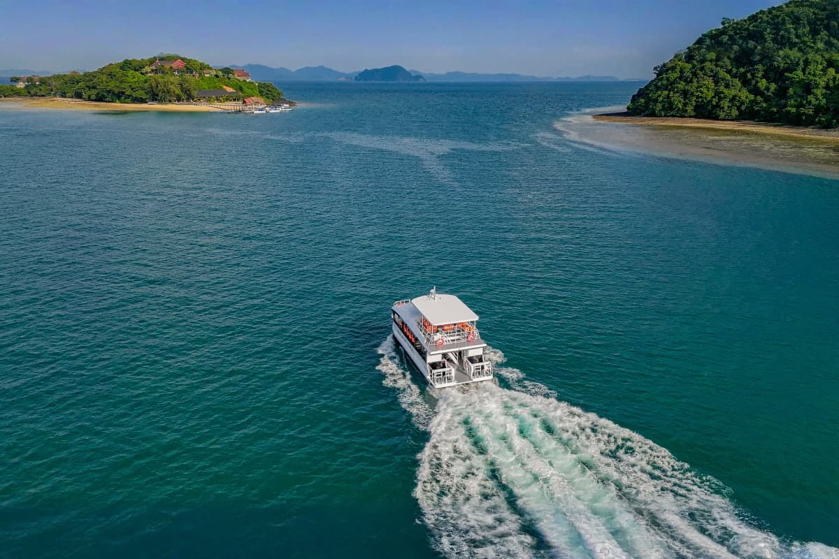 Semi Yacht Khai and Rang Yai Island Half Day