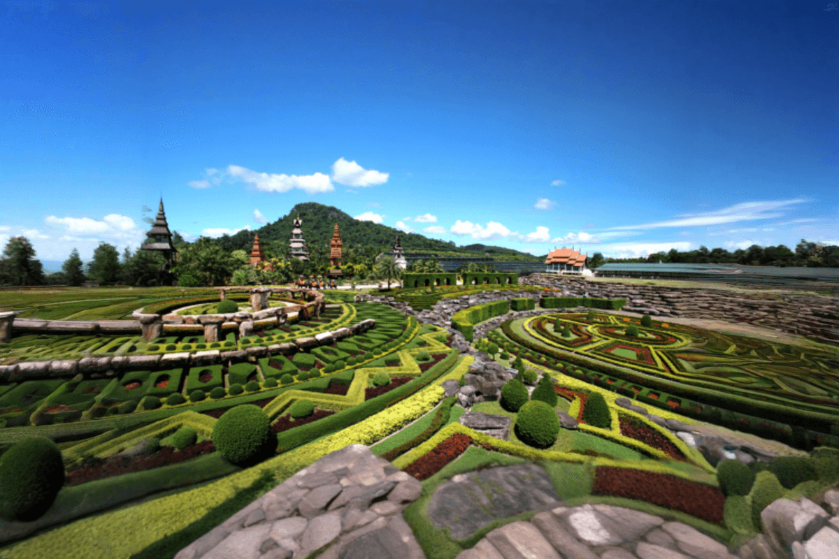 Nong Nooch Tropical Garden Shared Tour