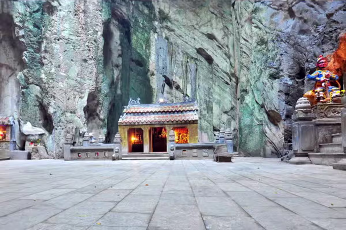 Marble Mountains Coconut Forest and Hoi An Tour