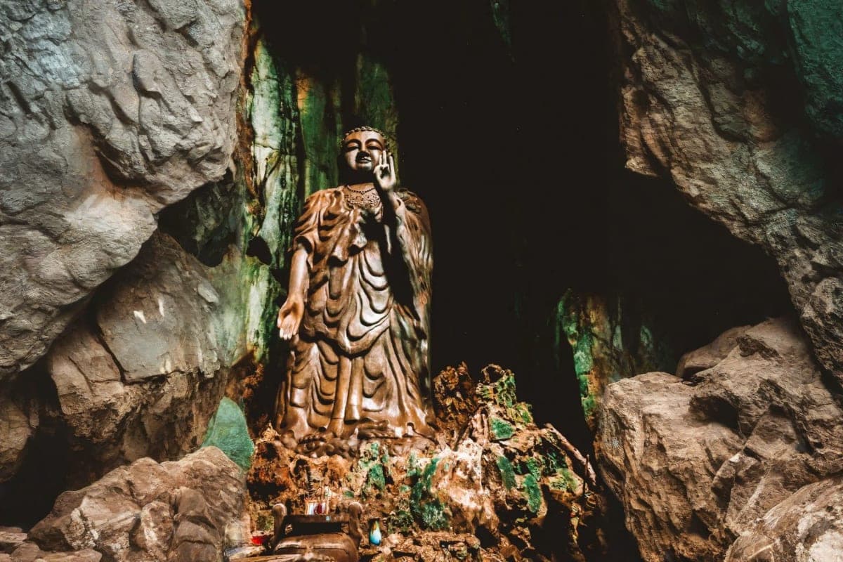 Marble Mountains and Hoi An Tour