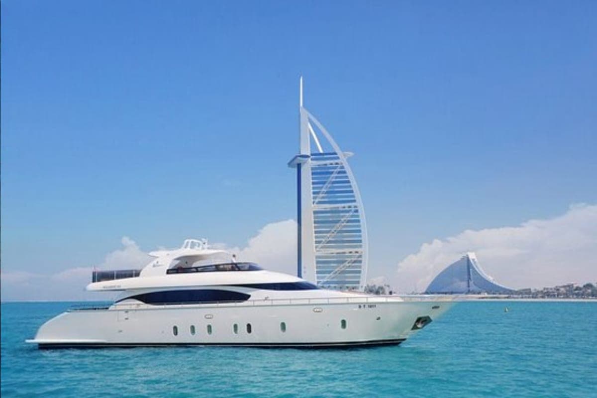 Cruising dubai