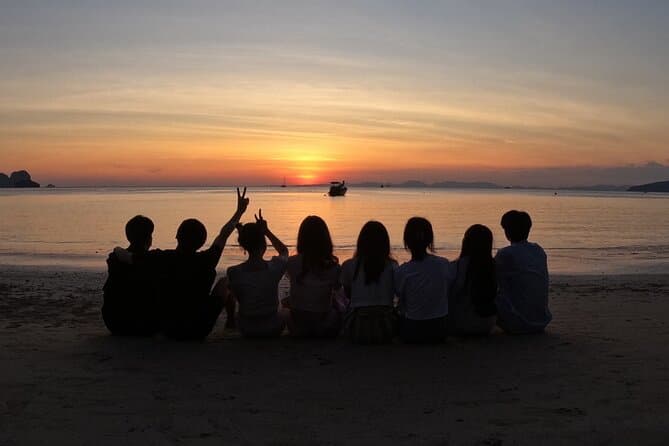 7 Island tour by Long Tail Boat